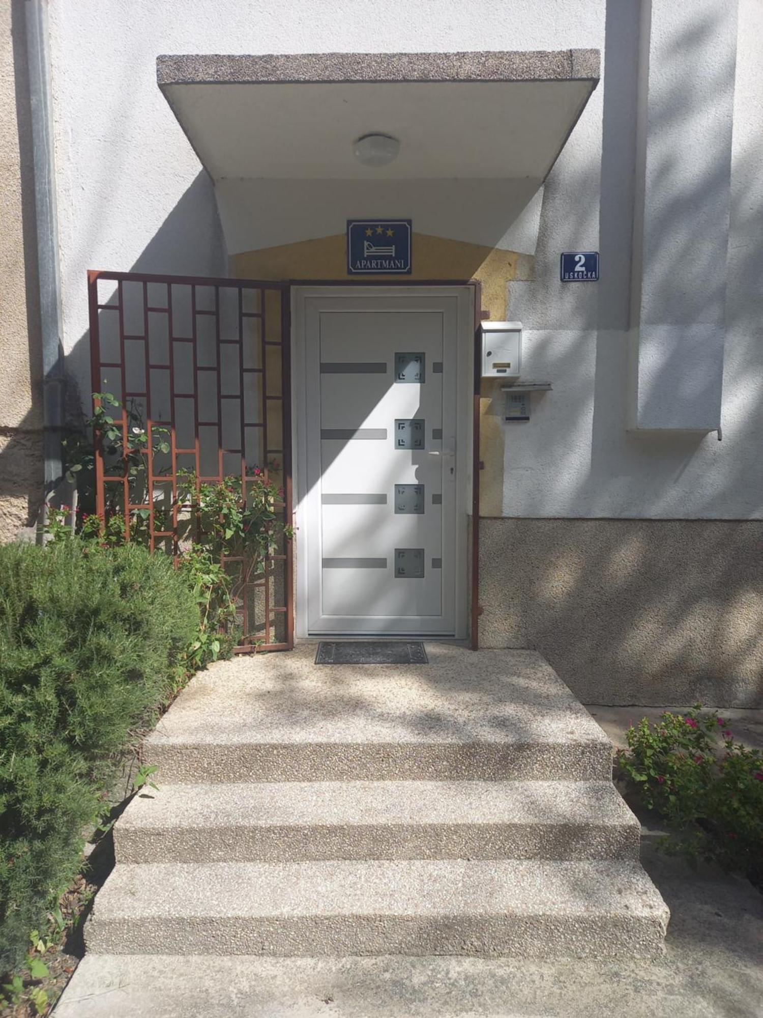 Apartment Central Knin Exterior photo